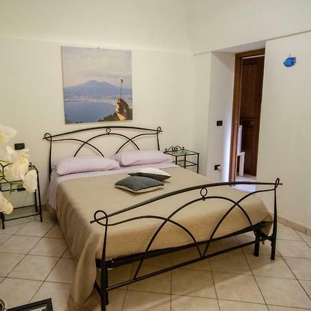 Quintessenza - Sorrento Coast Rentroom Vico Equense Bagian luar foto