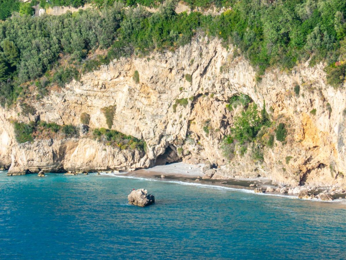 Quintessenza - Sorrento Coast Rentroom Vico Equense Bagian luar foto
